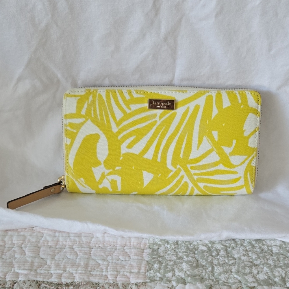 Kate Spade Yellow Leaf Patterned Zip Wallet - Picture 3 of 16